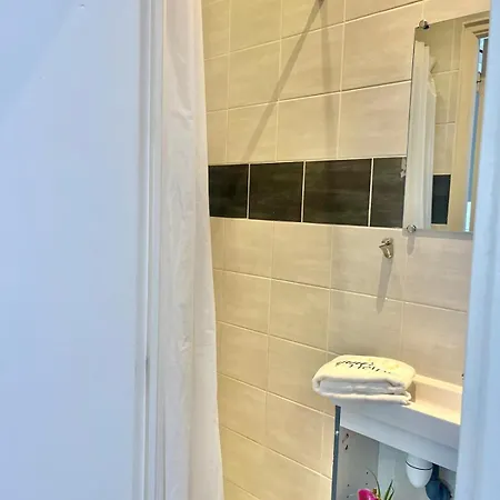 Juan 1 Yourhosthelper Apartman *